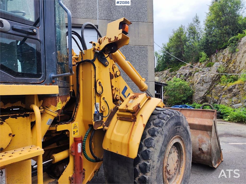 LiuGong CLG 835 III Wheel Loader. Low hours!