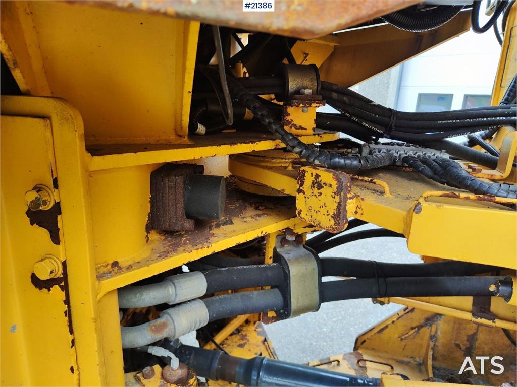 LiuGong CLG 835 III Wheel Loader. Low hours!