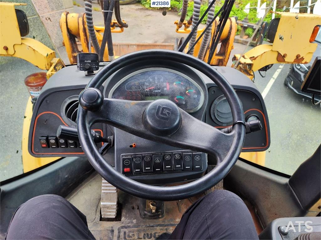 LiuGong CLG 835 III Wheel Loader. Low hours!
