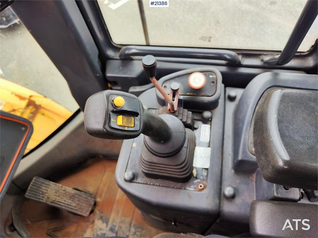 LiuGong CLG 835 III Wheel Loader. Low hours!