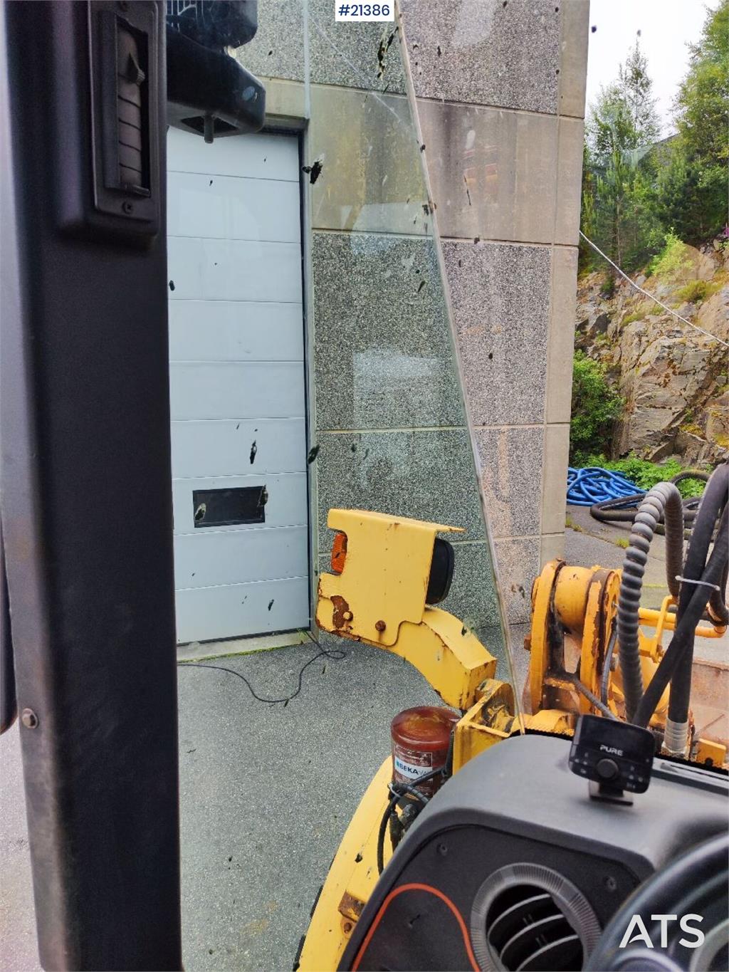 LiuGong CLG 835 III Wheel Loader. Low hours!