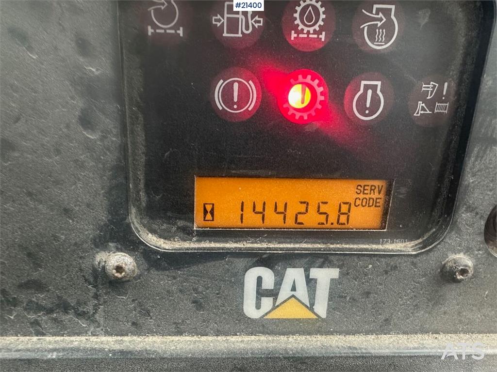 CAT D6R LGP