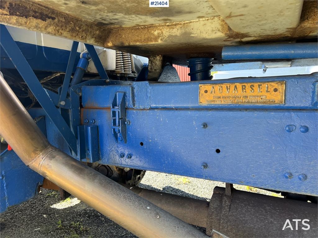Volvo N10 6x2 Tipper truck repair item