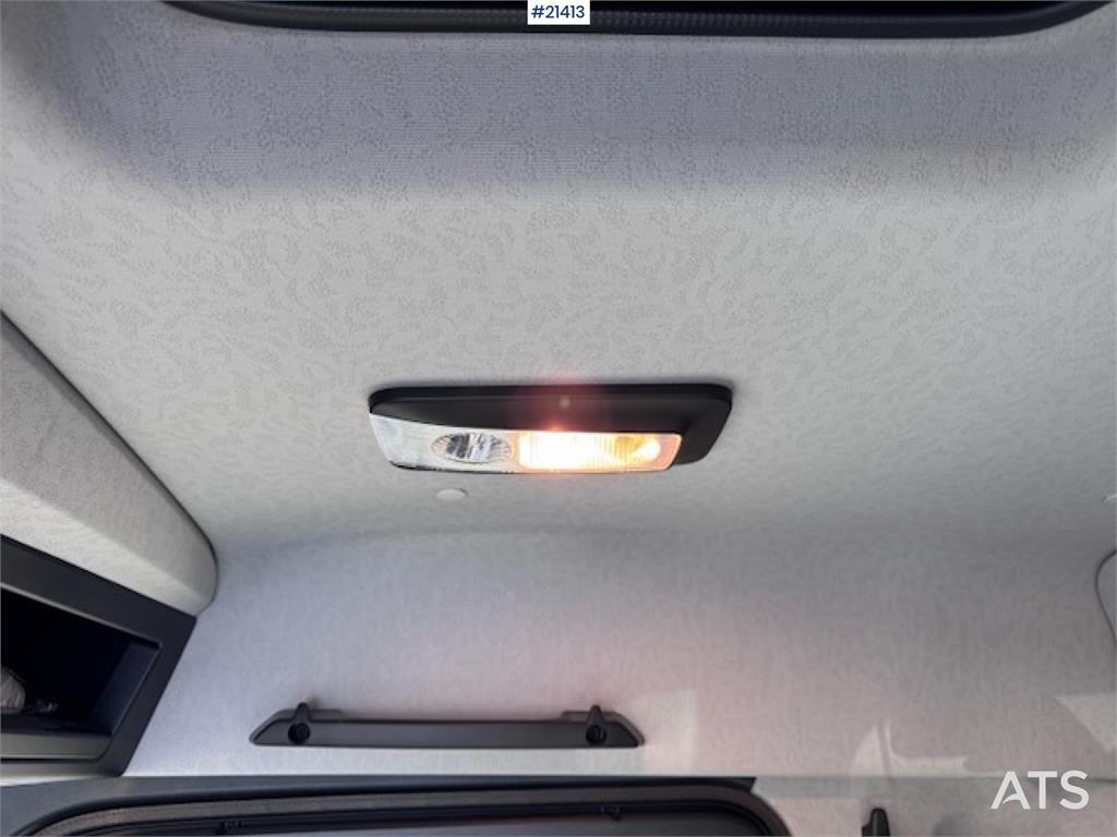 Mercedes-Benz Arocs 2543 6x2 Hook Truck. 3600 km!!