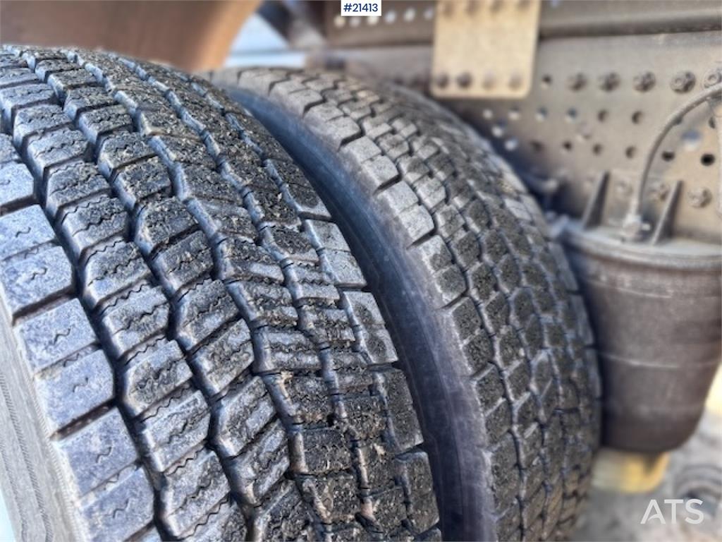 Mercedes-Benz Arocs 2543 6x2 Hook Truck. 3600 km!!