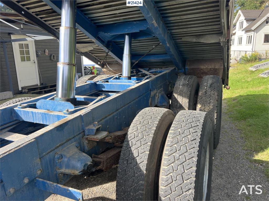 Scania LB 81 6x2 Crane truck w/ 10t/m crane and tipper Re