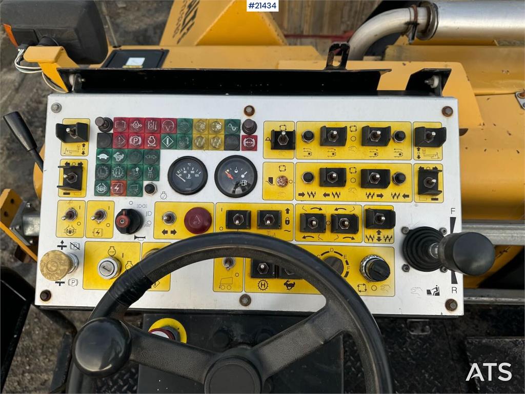 CAT AP 300