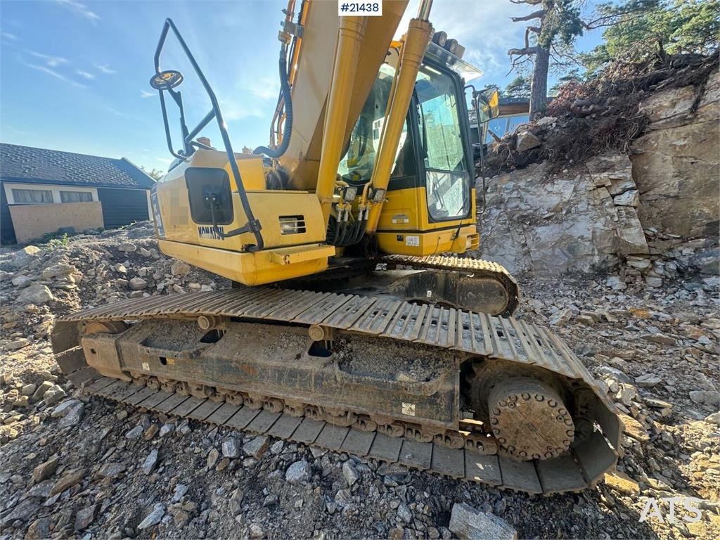 Komatsu PC210LC-8 Crawler Excavator w/ 2 Buckets, Tilt and
