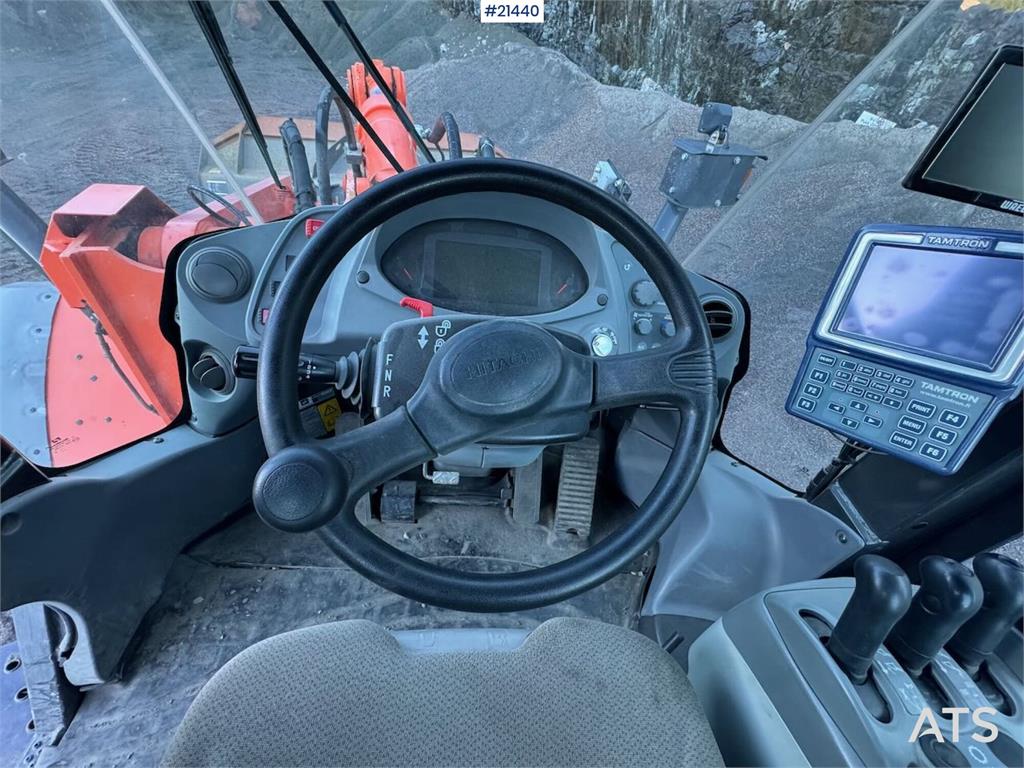 Hitachi ZW310 Wheel Loader with/Bucket. 3400 Hours!