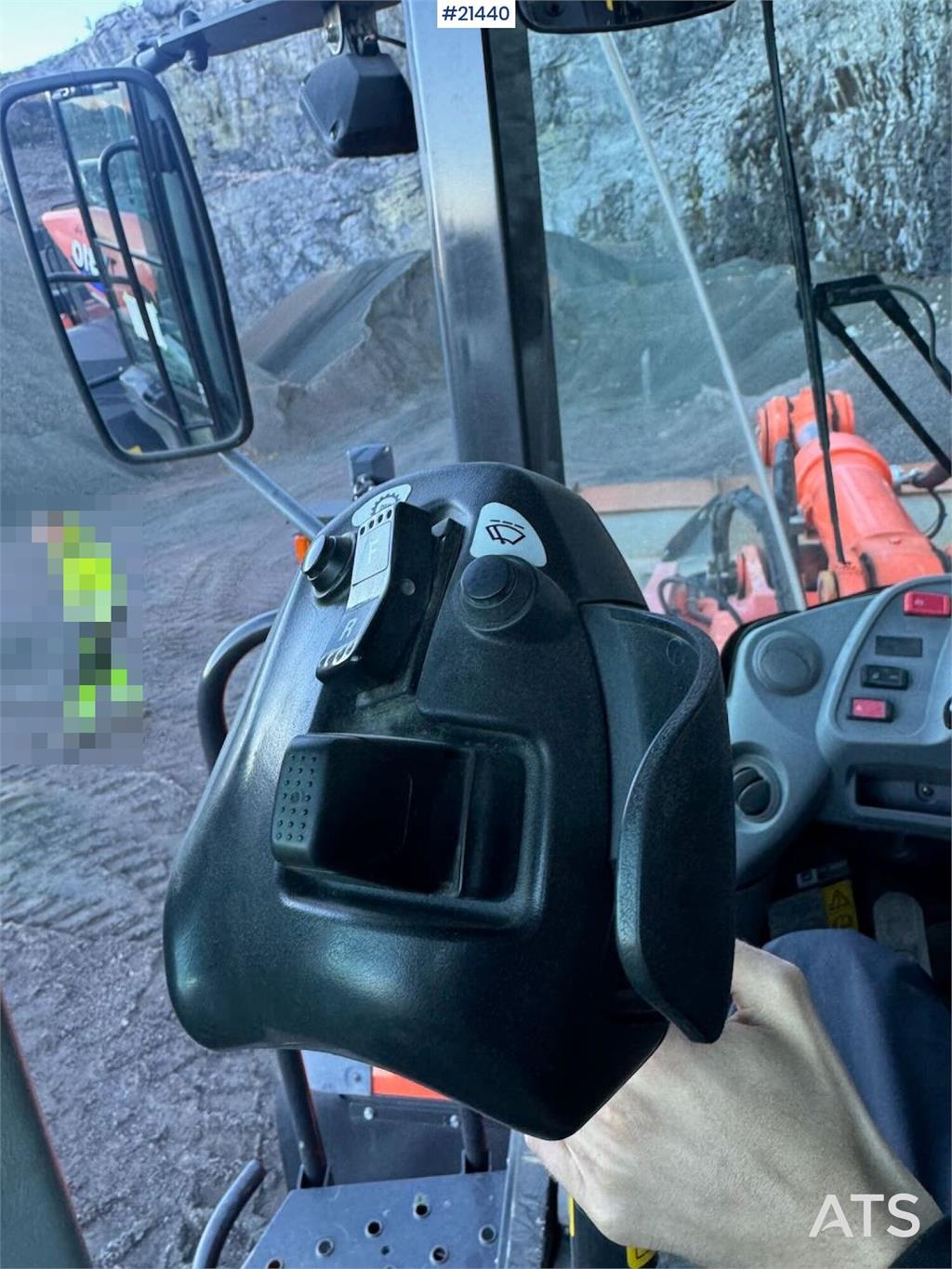 Hitachi ZW310 Wheel Loader with/Bucket. 3400 Hours!