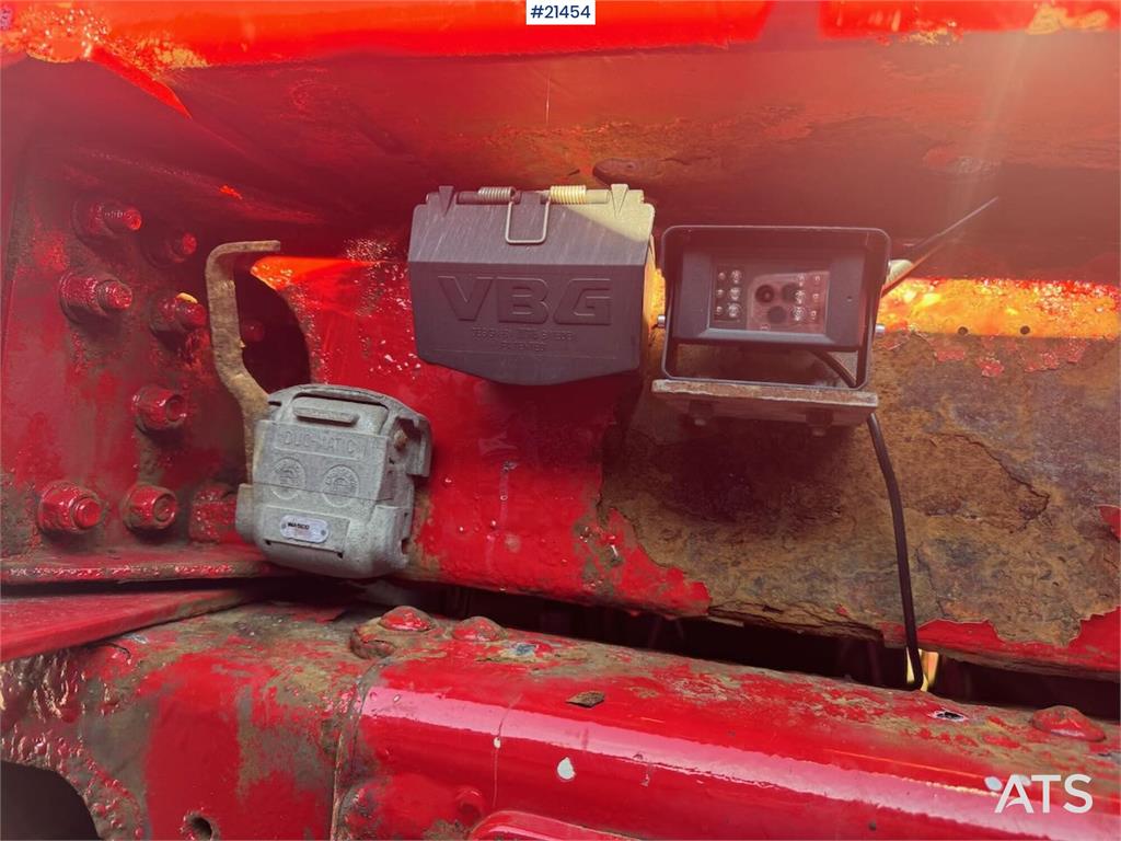 Scania P340 Hook/crane truck 23 t/m Palfinger crane