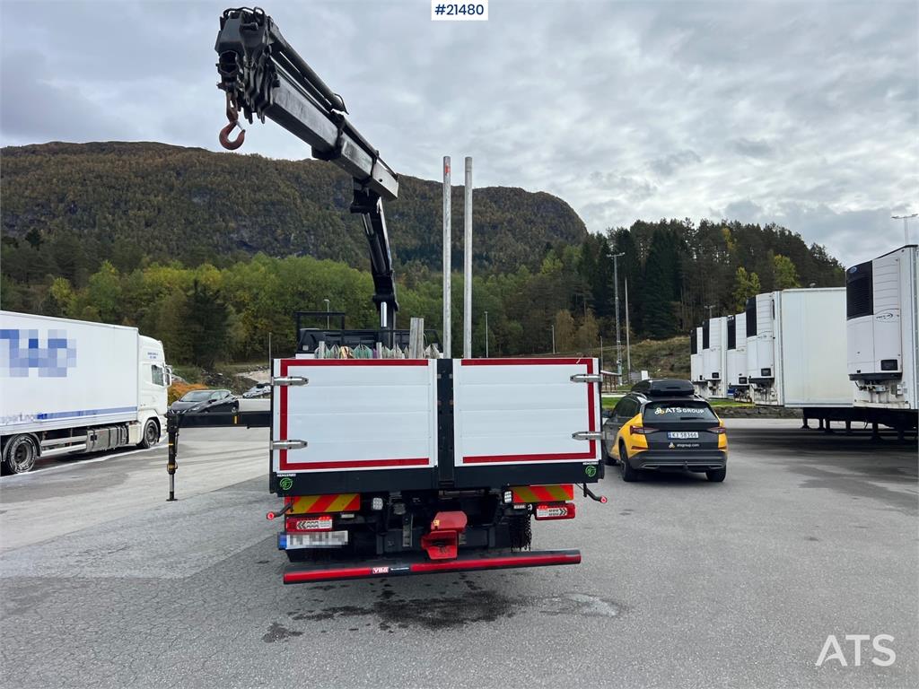 Volvo FM460 6x2 Crane Truck w/ 26t/m HMF crane