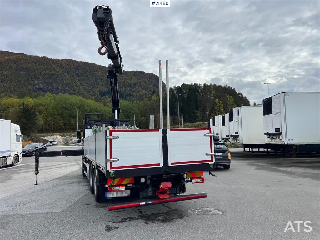 Volvo FM460 6x2 Crane Truck w/ 26t/m HMF crane