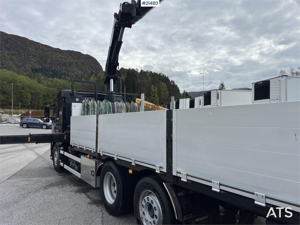 Volvo FM460 6x2 Crane Truck w/ 26t/m HMF crane