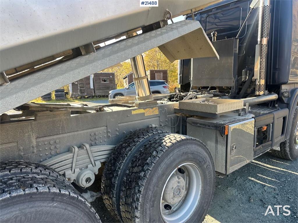 Scania G480 6x4 snow rigged tipper truck w/ two sets of t