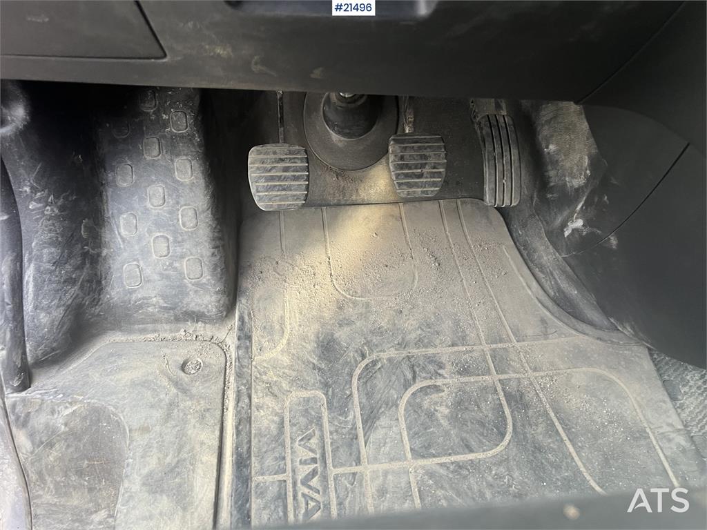 Opel Vivaro w/ seating for 9