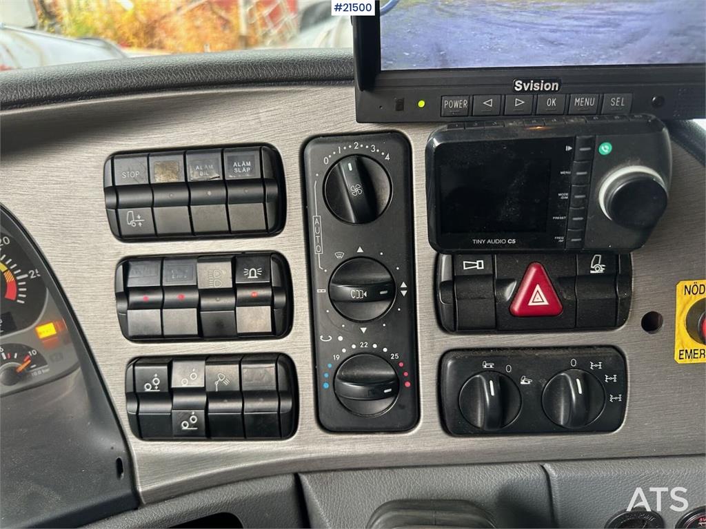 Mercedes-Benz Actros 2848 4x4+2 snow rigged hook truck w/ 20t ho