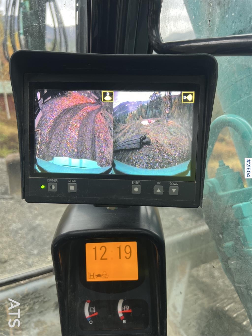 Kobelco Sk75SR-3E excavator w/ sanding bucket, rototilt an