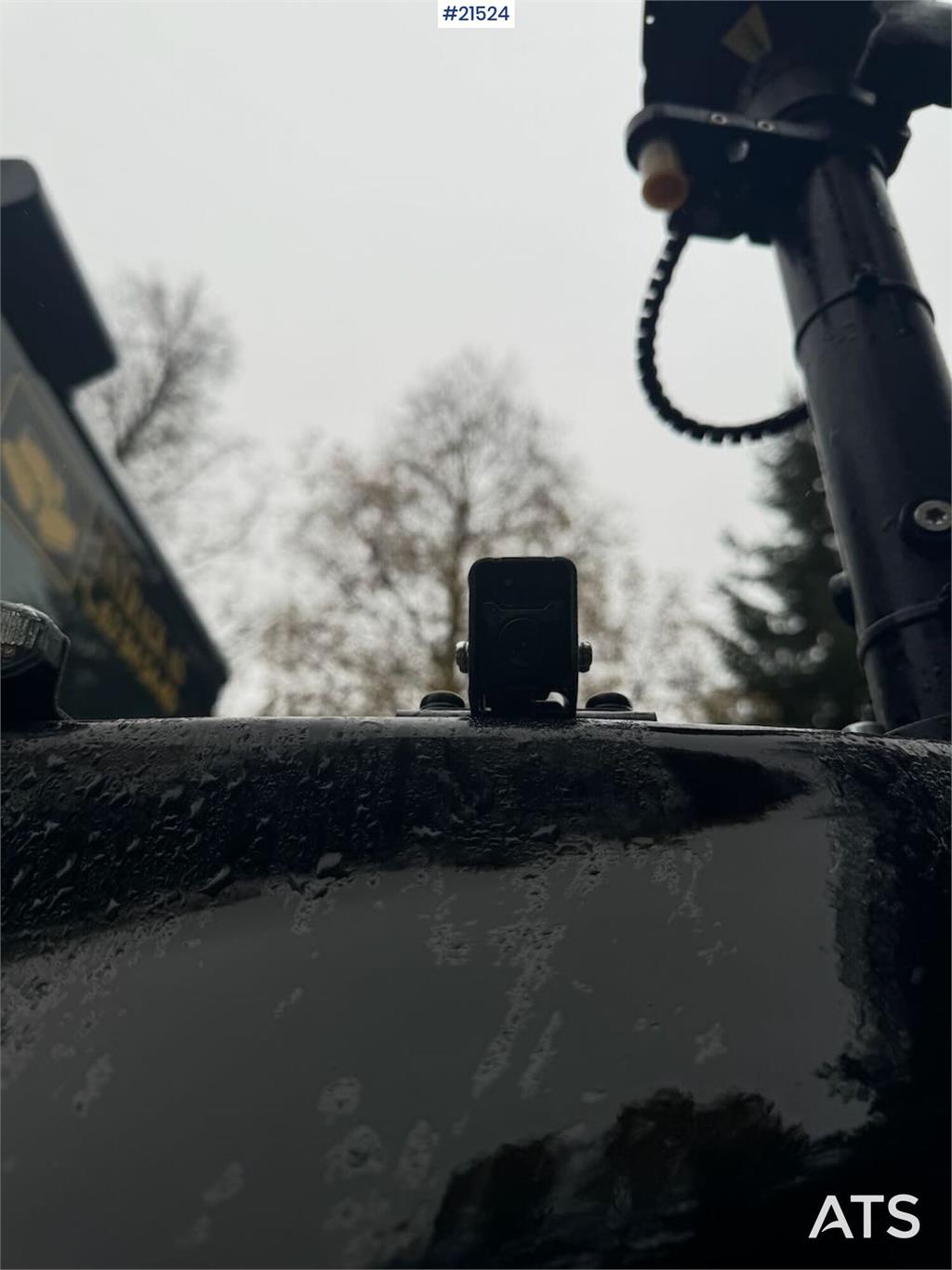 Kobelco SK140SRLC Tracked excavator w/ Machine control, ti