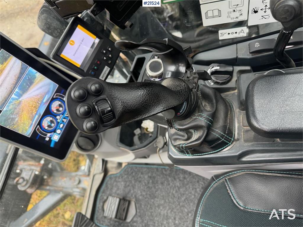 Kobelco SK140SRLC Tracked excavator w/ Machine control, ti