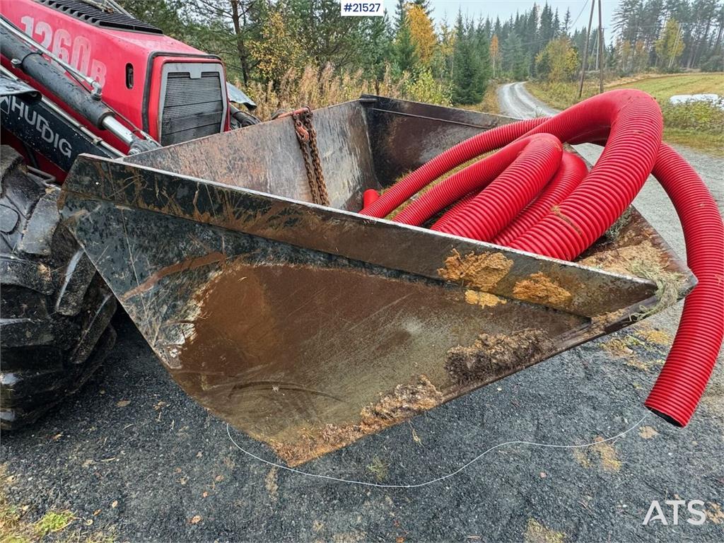 Huddig 1260B Backhoe w/ Huddig 2000 lift, tilt and sandin