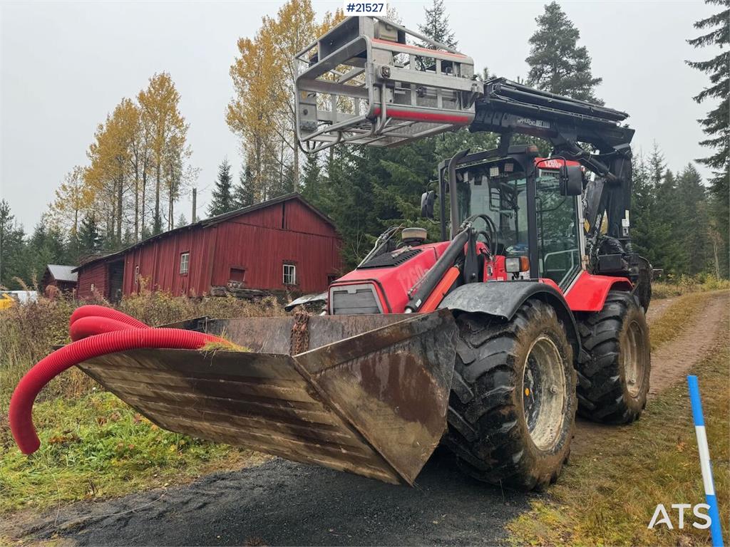Huddig 1260B Backhoe w/ Huddig 2000 lift, tilt and sandin