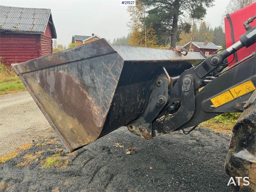 Huddig 1260B Backhoe w/ Huddig 2000 lift, tilt and sandin