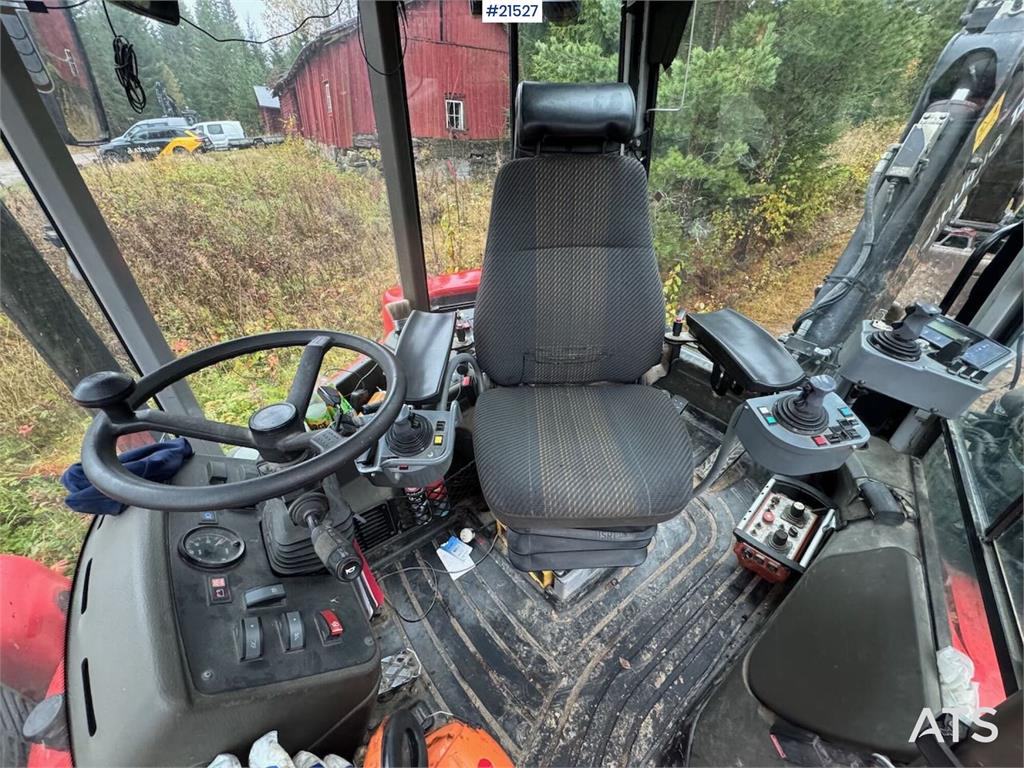 Huddig 1260B Backhoe w/ Huddig 2000 lift, tilt and sandin