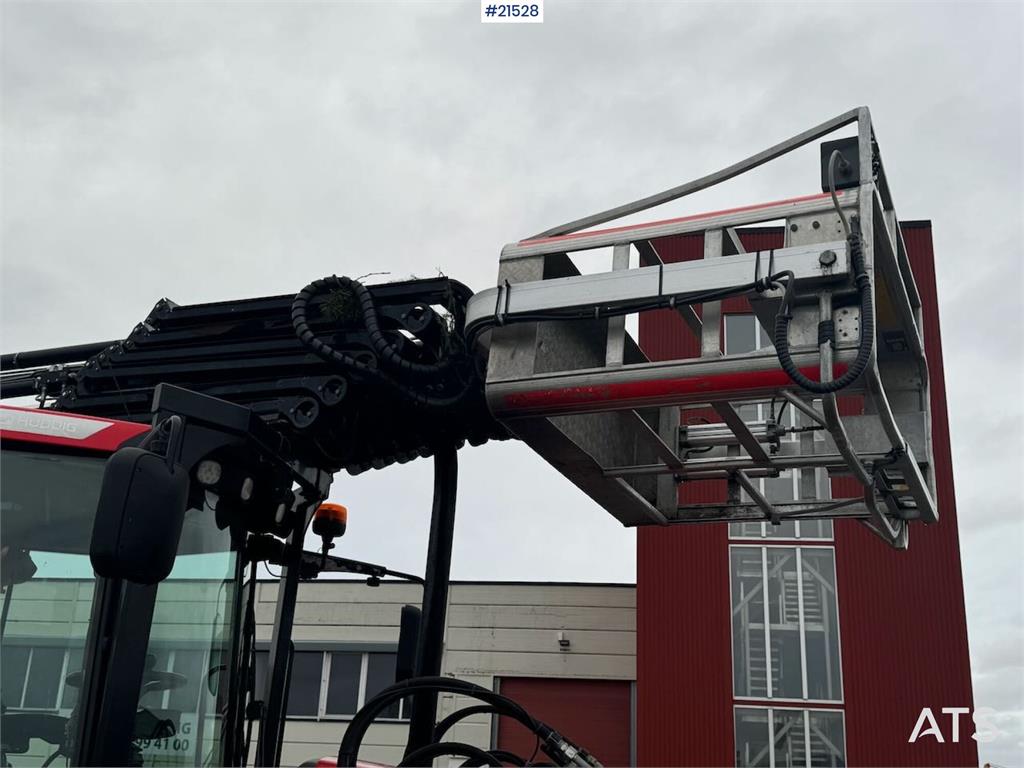 Huddig 1260C Backhoe w/ Palfinger crane, Lift, rototilt a