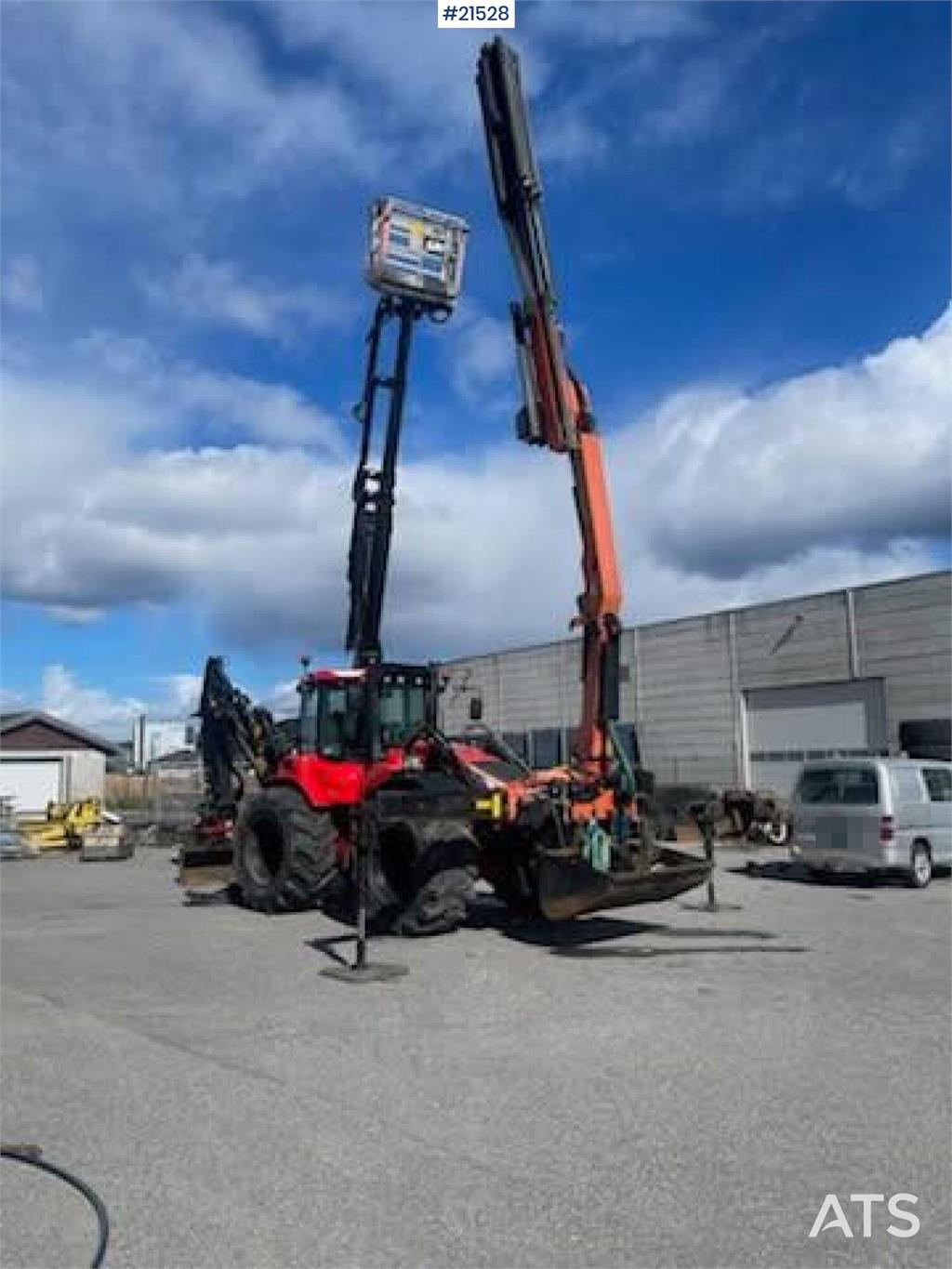 Huddig 1260C Backhoe w/ Palfinger crane, Lift, rototilt a