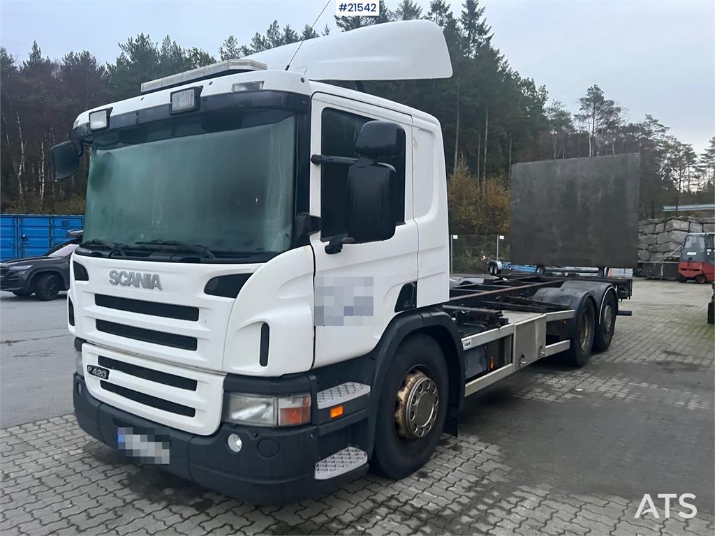 Scania P420 6x2 chassis w/ lift repair object