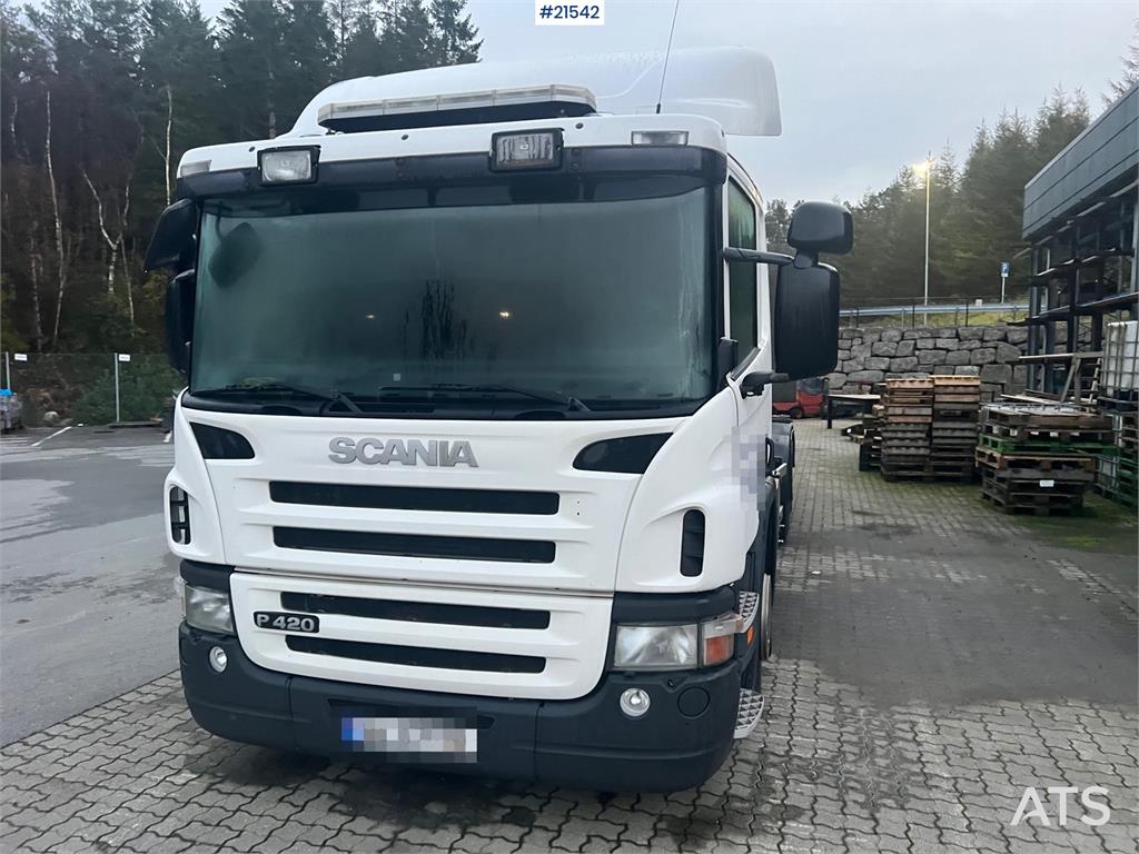 Scania P420 6x2 chassis w/ lift repair object
