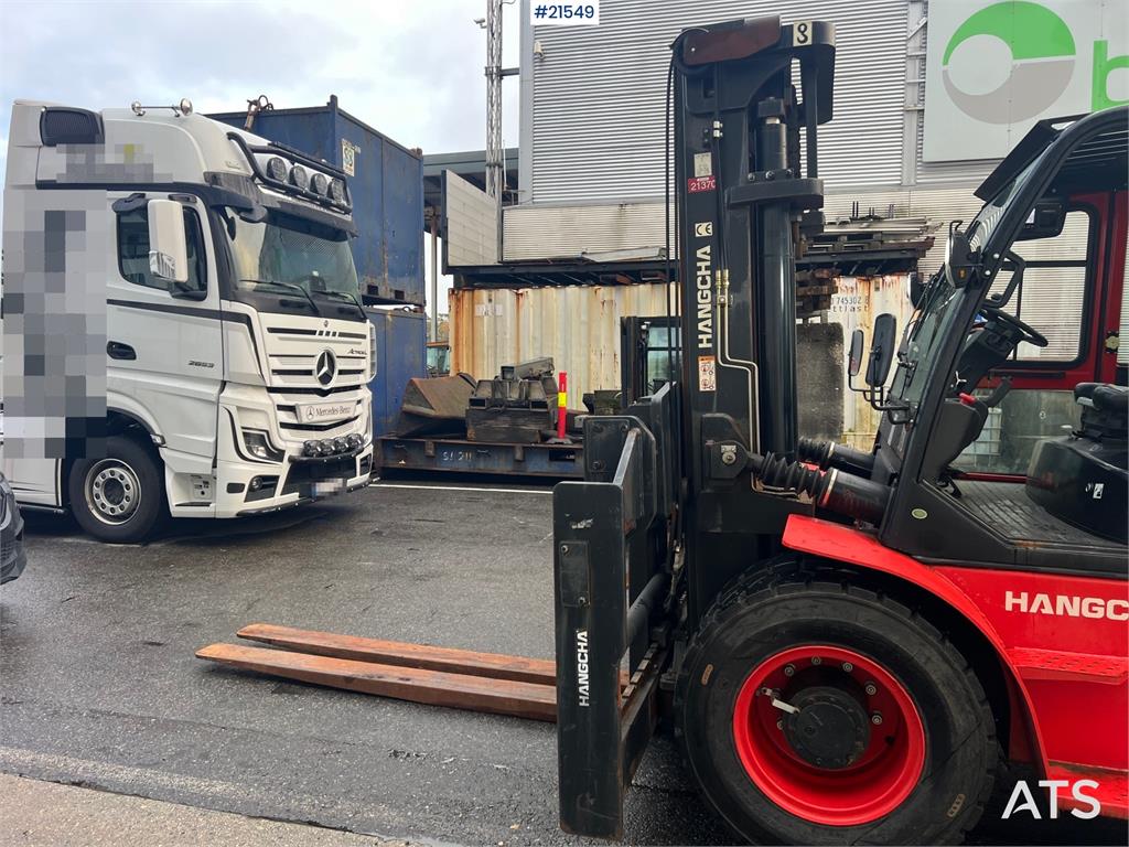 Hangcha CPCD120 Forklift w/ hydraulic forks, side shift an