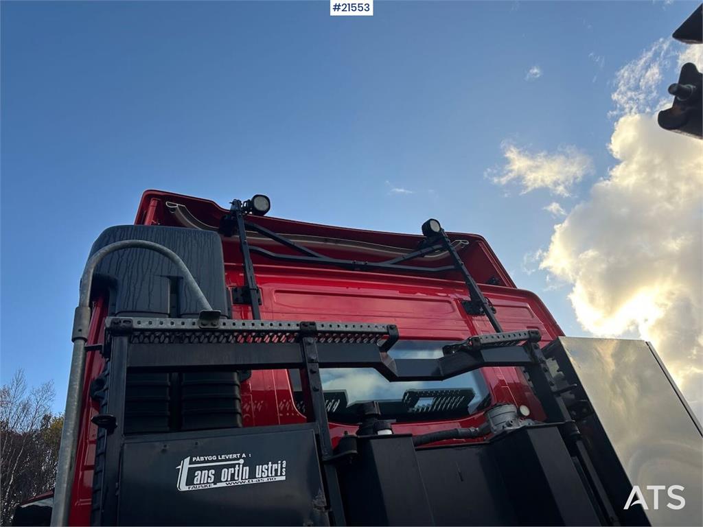 Volvo FH 500 hook truck 8x2 w/ 21 t hook. WATCH VIDEO.