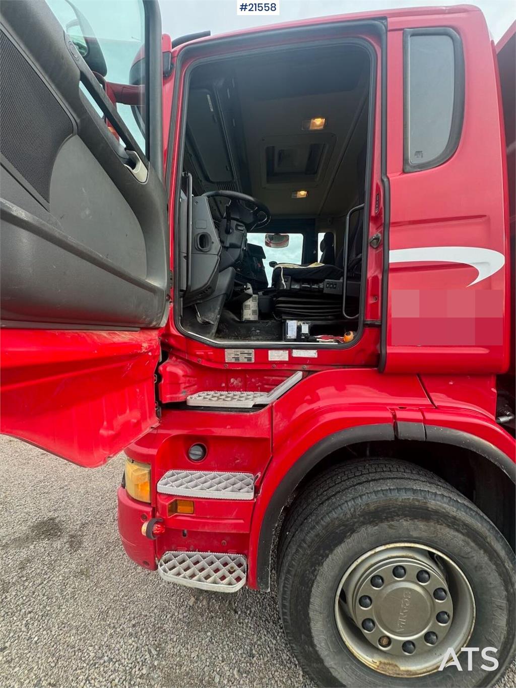 Scania R580 6x4 Tipper truck.