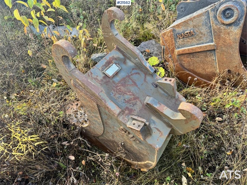 Hyundai 140LC-7