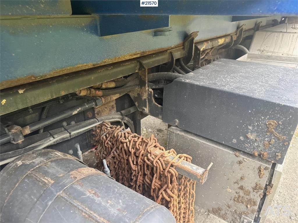 Scania R500 Hook truck w/ Box.