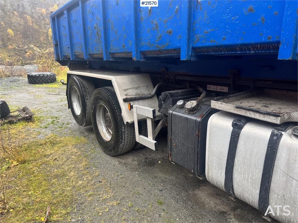 Scania R500 Hook truck w/ Box.