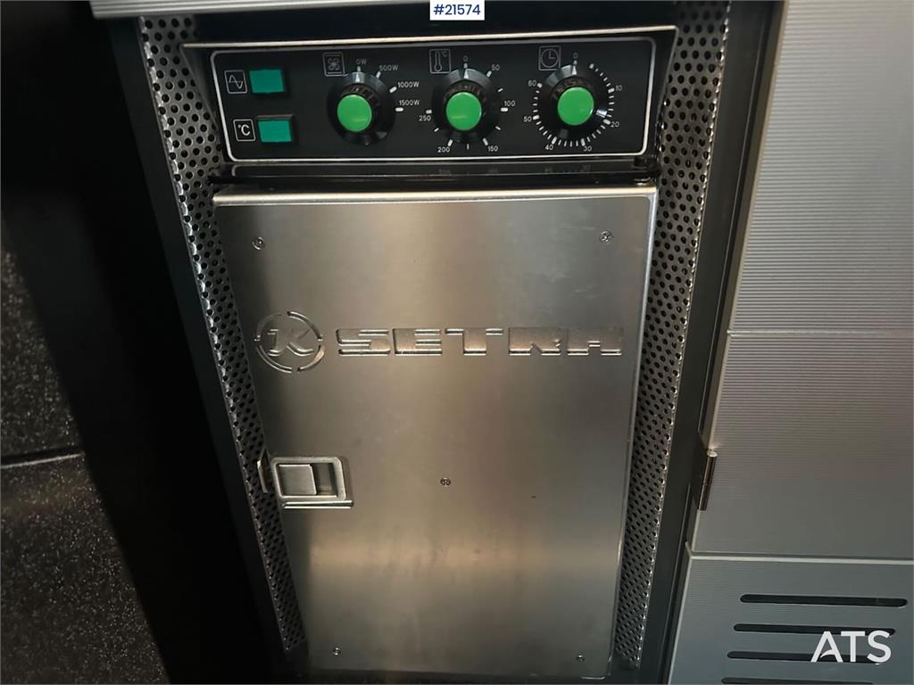 Setra S411 tour bus w/ 29+2+1 seats and winter tires. Lo