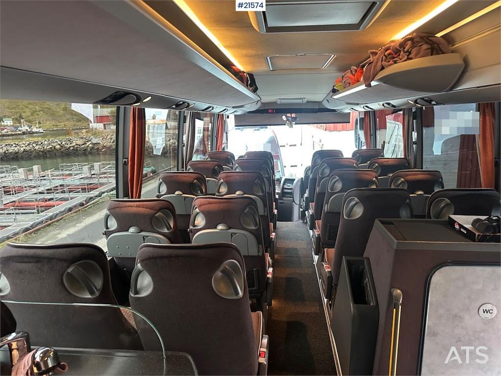 Setra S411 tour bus w/ 29+2+1 seats and winter tires. Lo