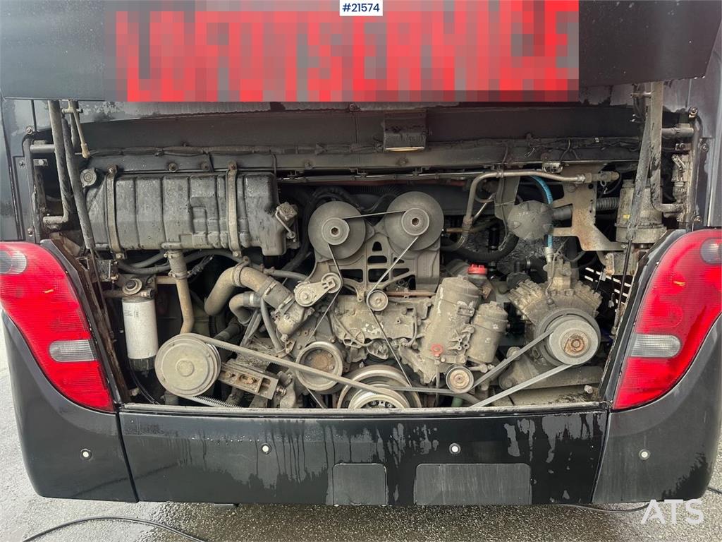 Setra S411 tour bus w/ 29+2+1 seats and winter tires. Lo