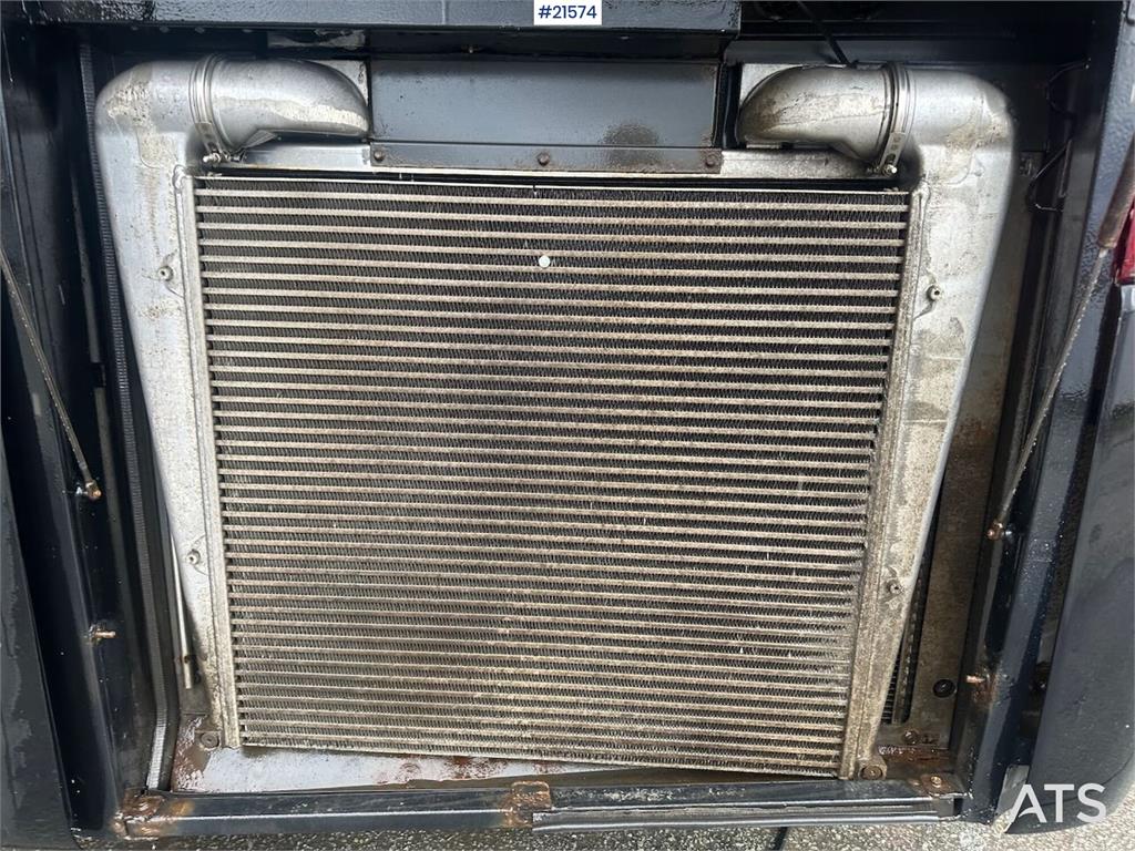 Setra S411 tour bus w/ 29+2+1 seats and winter tires. Lo
