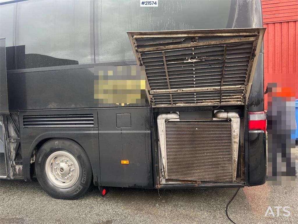 Setra S411 tour bus w/ 29+2+1 seats and winter tires. Lo