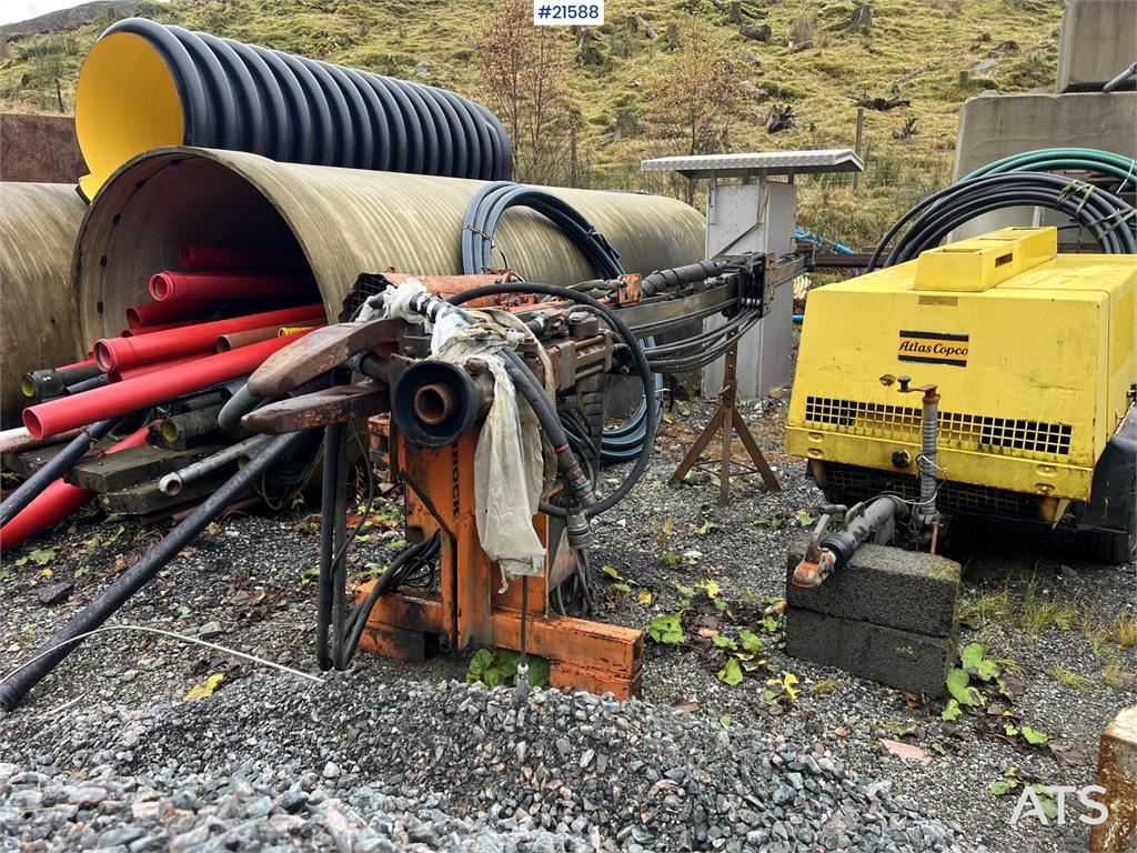 Kato HD 823 MR excavator w/ rototilt, sanding bucket, A
