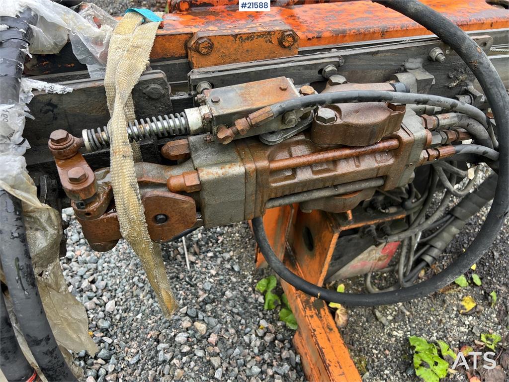 Kato HD 823 MR excavator w/ rototilt, sanding bucket, A