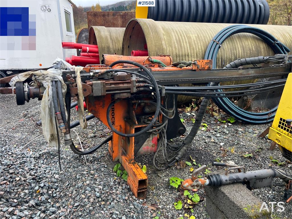Kato HD 823 MR excavator w/ rototilt, sanding bucket, A