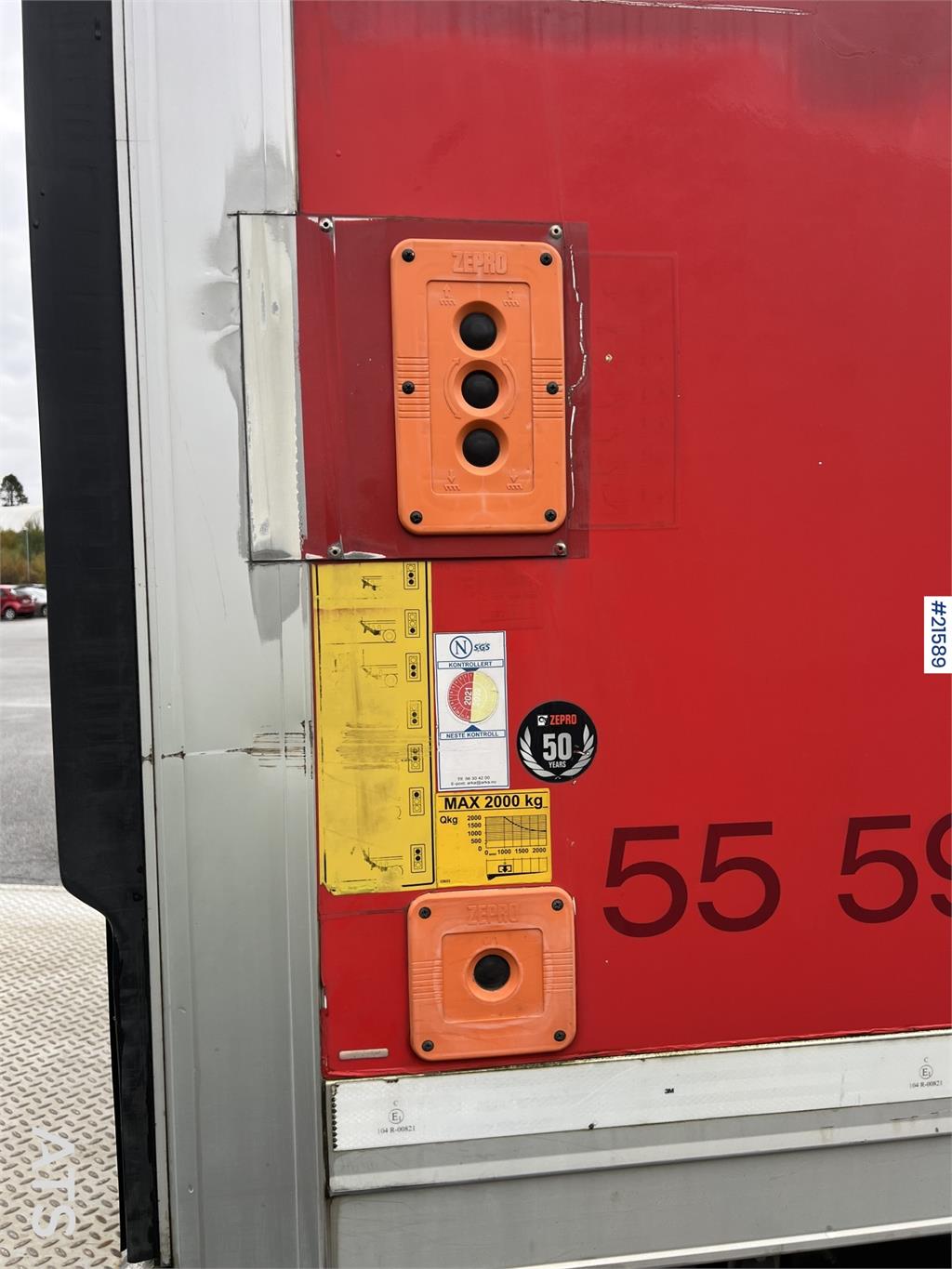 Scania R500 6x2 box truck w/ 2 temp refrigerator/freezer