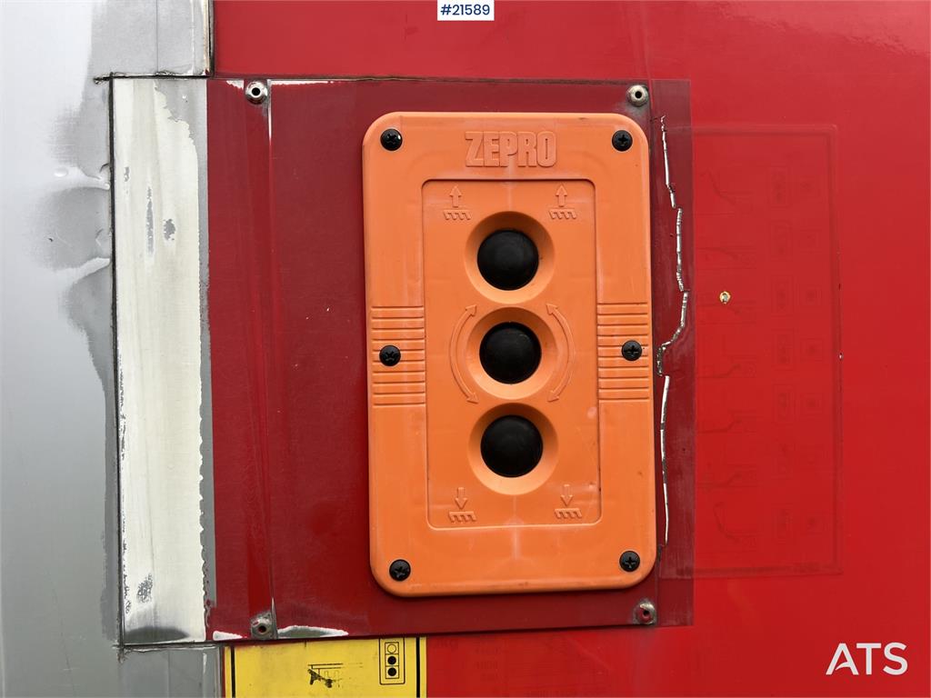 Scania R500 6x2 box truck w/ 2 temp refrigerator/freezer