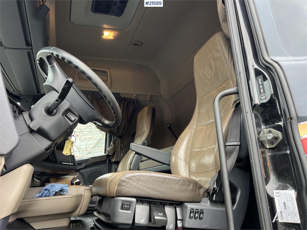 Scania R500 6x2 box truck w/ 2 temp refrigerator/freezer