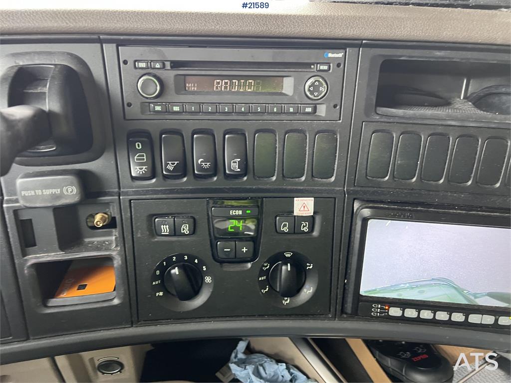 Scania R500 6x2 box truck w/ 2 temp refrigerator/freezer